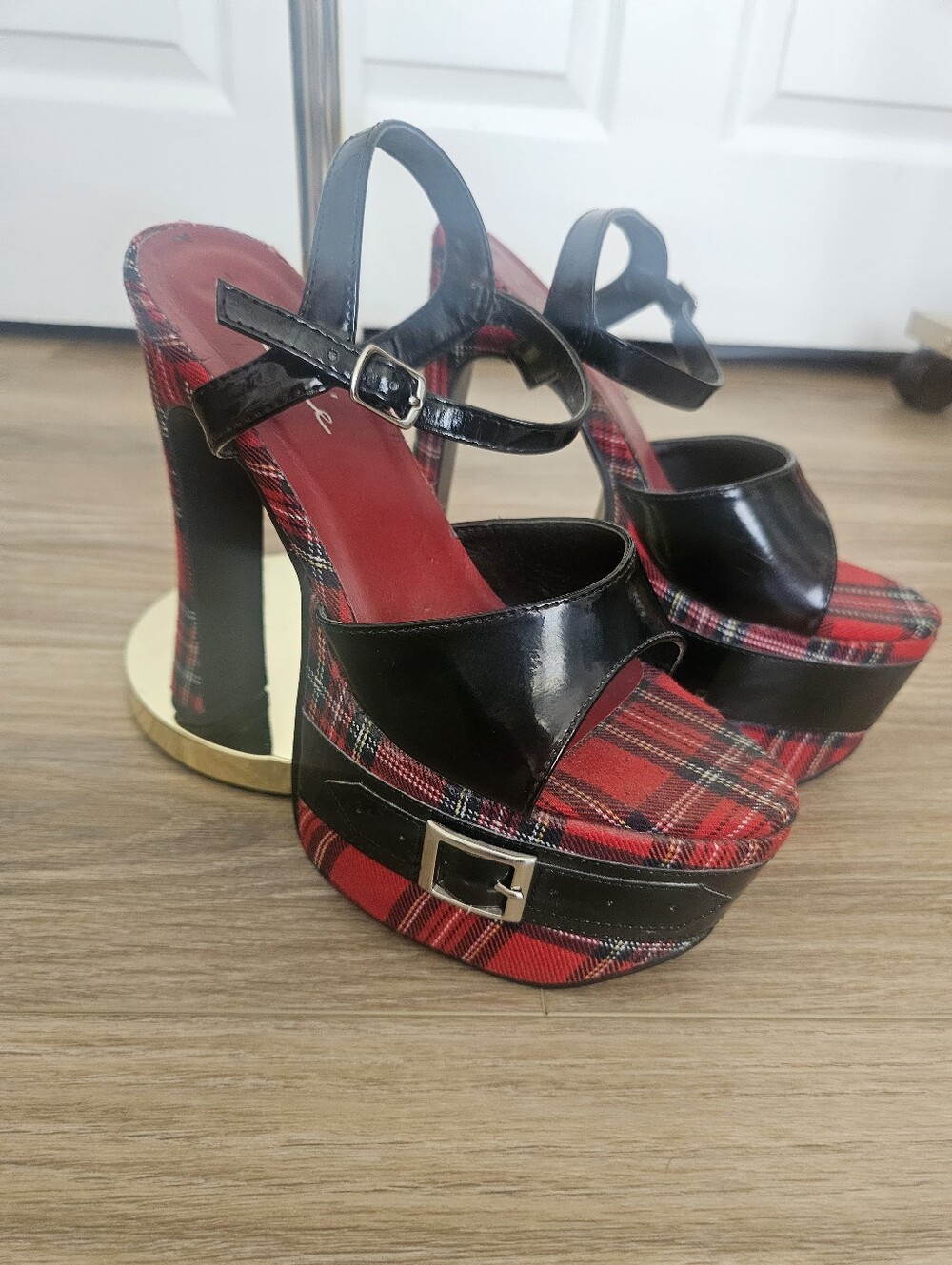 Ellie Red Plaid Platform Heels with Black Patent Accents.  6.5